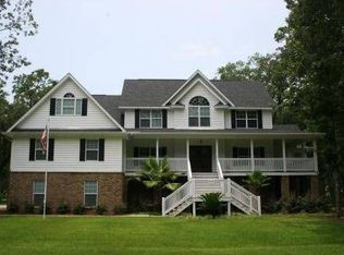 634 Mill Run Rd, Richmond Hill, GA 31324