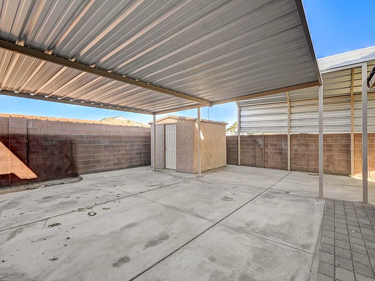 2808 Glen Aulin St — Photo 20