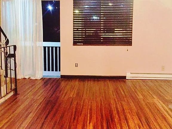 Living Room w/slider to deck