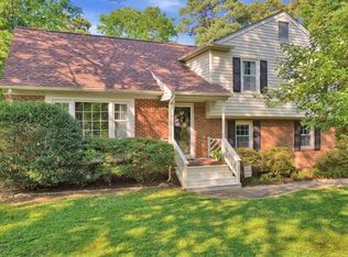 2301 Sauna Ct, North Chesterfield, VA 23236