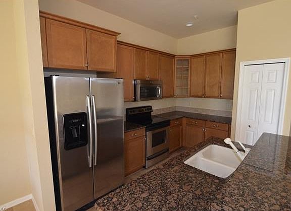 5th image of 21534 Baccarat Ln Unit 201