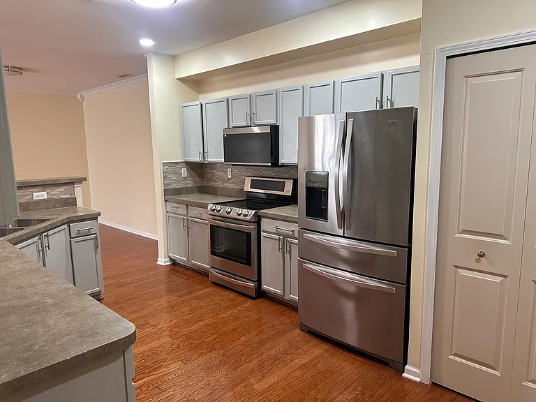 47955 Cardiff Ave — Photo 6