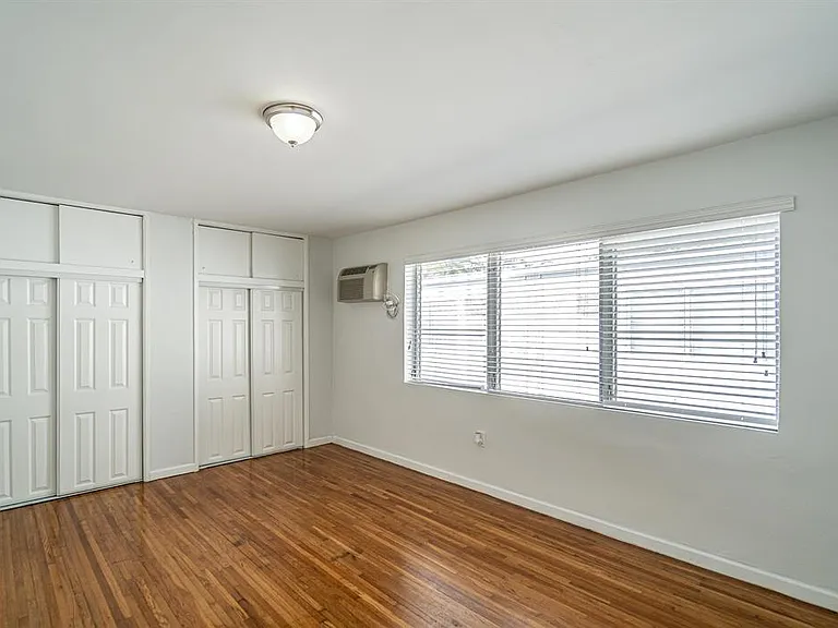 7931 East Dr #405 — Photo 15