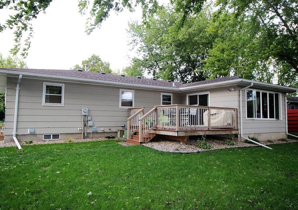 1st image of 113 Shamrock Dr