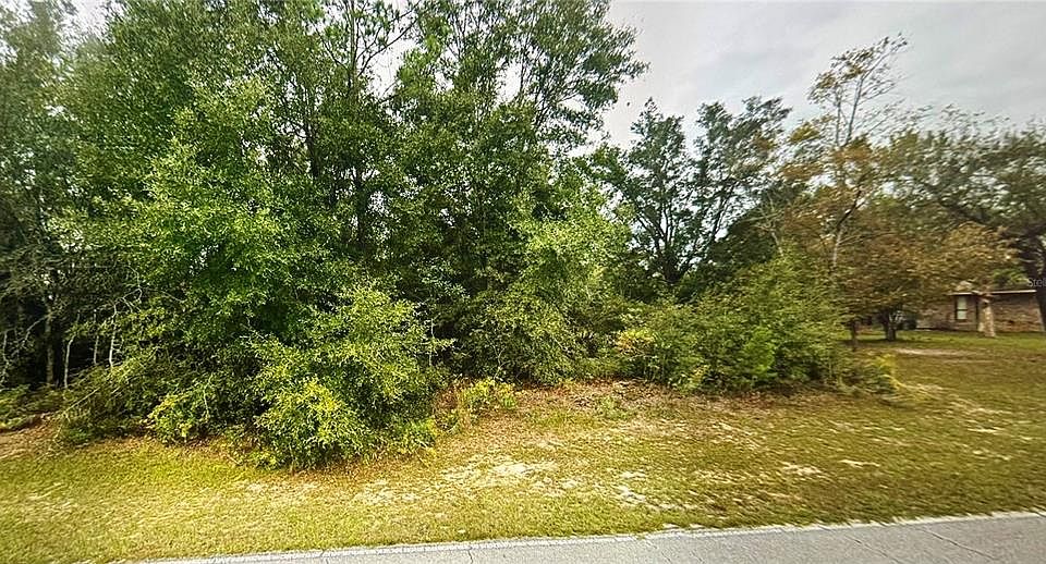 1st image of 27 Country Rd