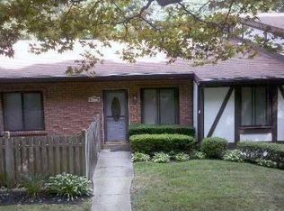 74 Skyline Dr, Coram, NY 11727