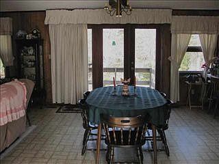4th image of 104 Hollihaven Dr