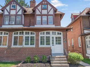 1538 Powell St, Norristown, PA 19401