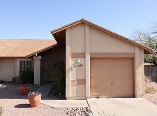 5392 S Carriage Hills Dr, Tucson, AZ 85746