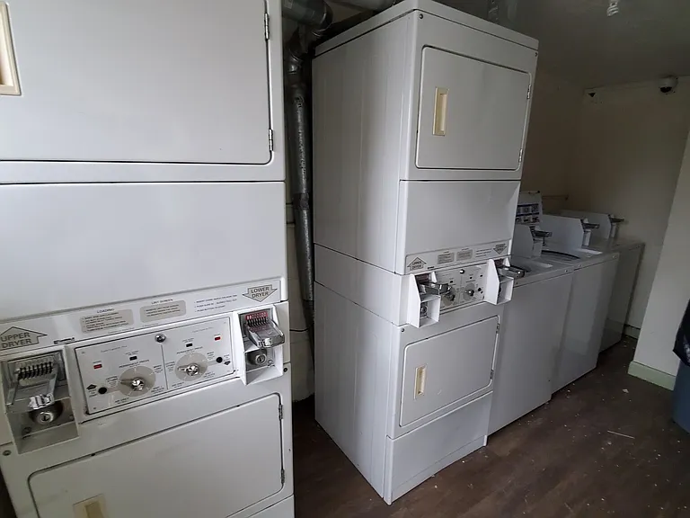 172 Beacon St #24 — Photo 10