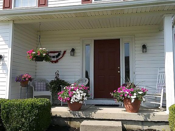 2nd image of 714 Mound St
