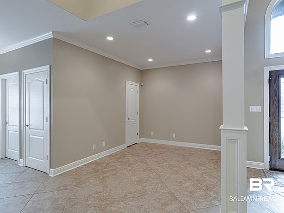 5th image of 7010 Muirfield Ct