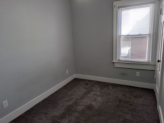 2nd image of 673-675 Dewey Ave #673