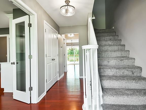 4th image of 277 Brooke Ln