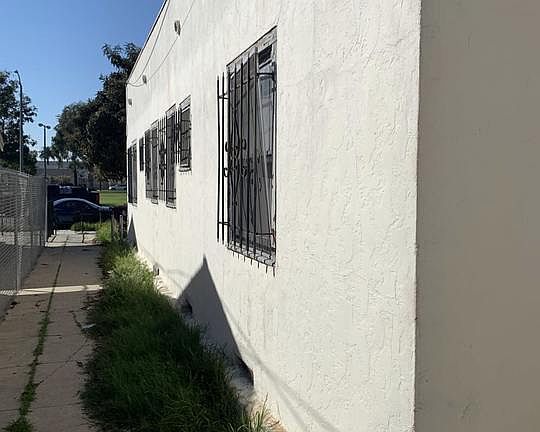 3rd image of 1354 Gundry Ave