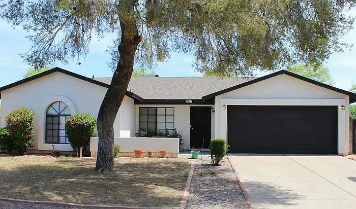 4 bed, 2.0 bath, $2,695 — Photo 1