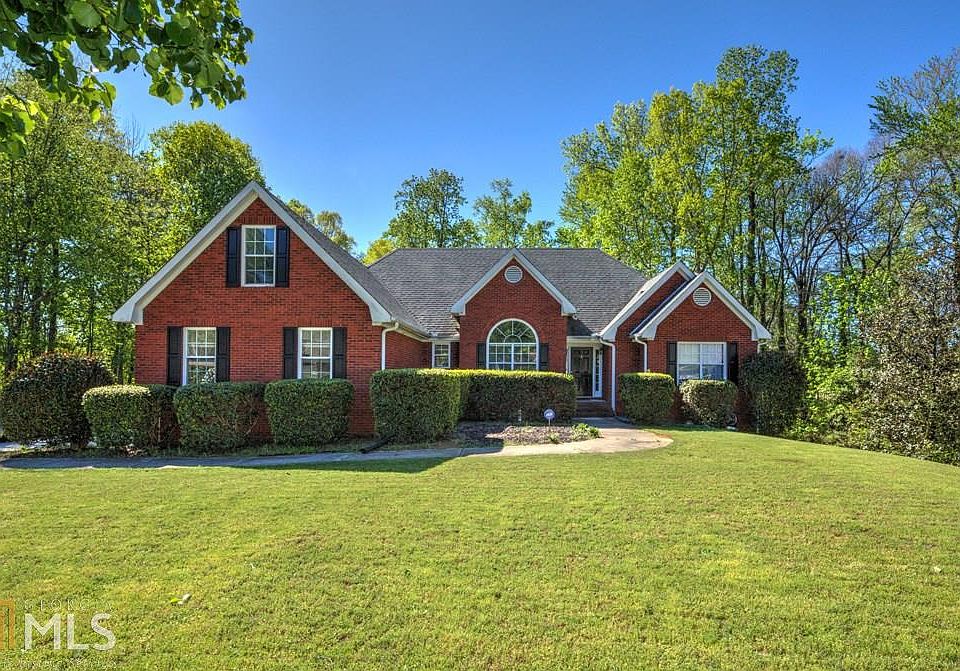 1st image of 464 Savannah Pl