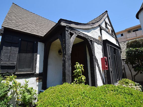 3rd image of 2906 Griffith Park Blvd #2910