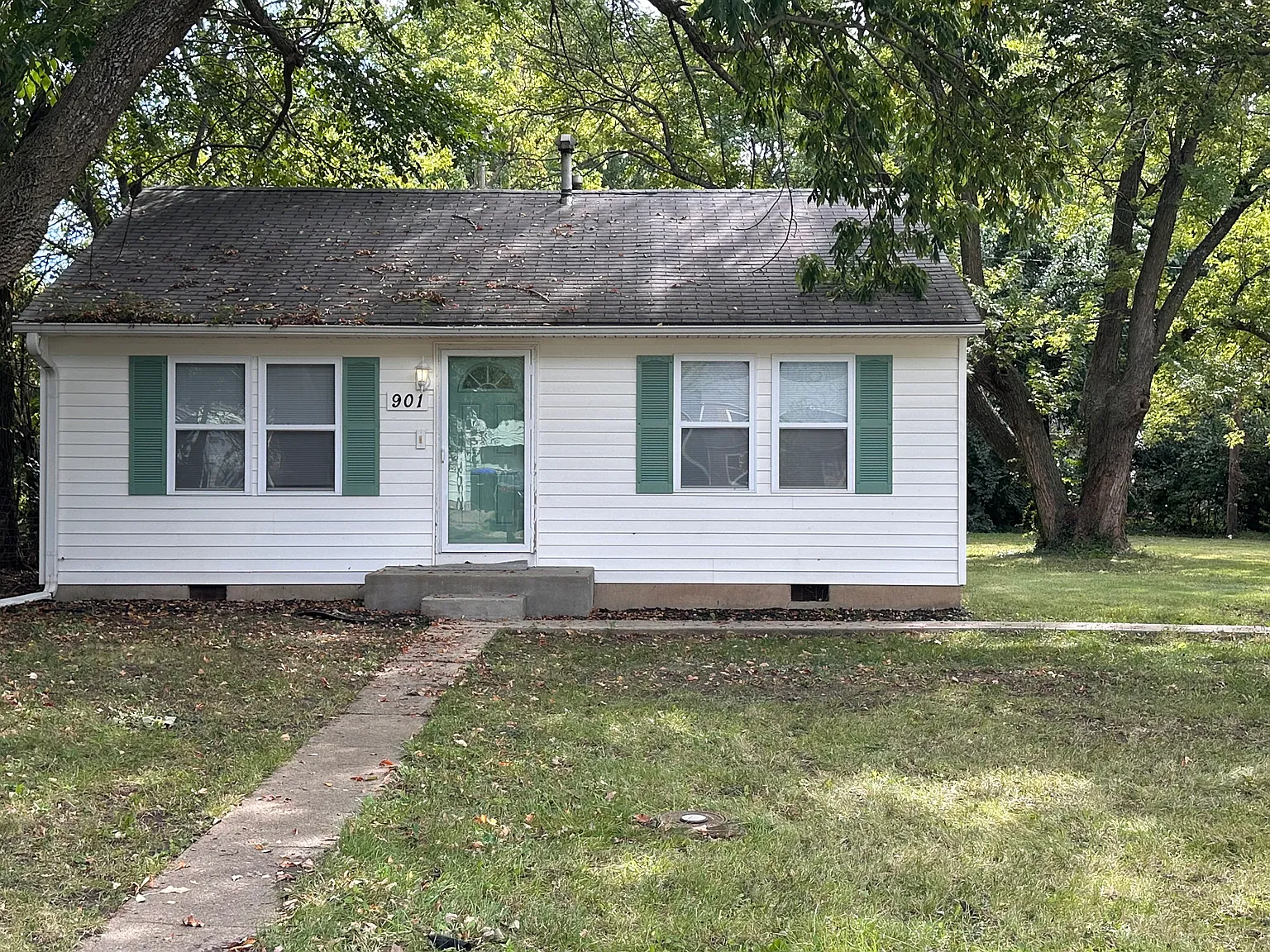 2 bed, 720 sqft, $925 — Photo 1