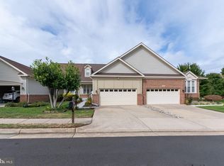 6912 Birkenhead Pl, Gainesville, VA 20155
