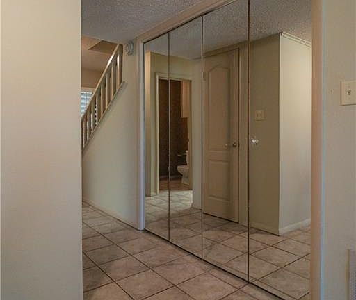 5th image of 2538 E Sweetbriar Dr