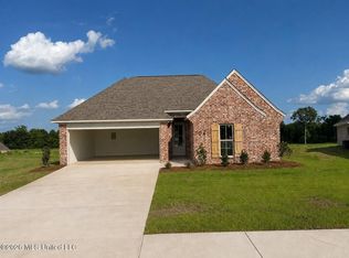 704 Kathleen Dr, Canton, MS 39046