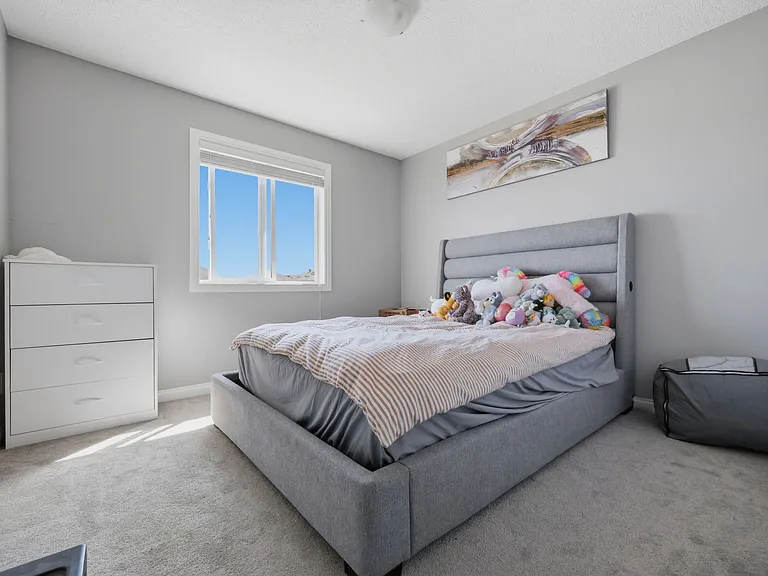 15 Nolanfield Hts NW — Photo 12