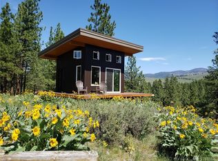 36 Appaloosa Rd, Winthrop, WA 98862