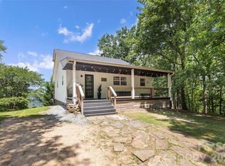 354 Boulder View Dr, Flat Rock, NC 28731