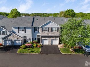 10 Chimney Ct, Laurence Harbor, NJ 08879