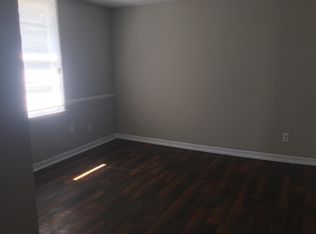 215 S Main St, Statesboro, GA 30458