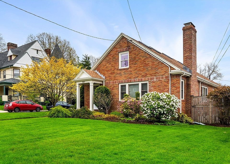 297 Ashmont St, Dorchester, MA 02124 Zillow