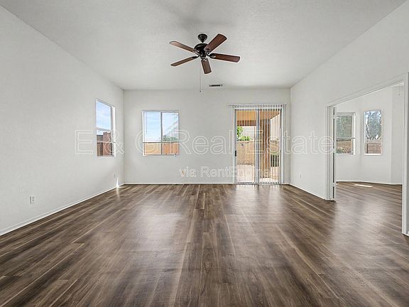 3rd image of 16489 N Oachs Dr