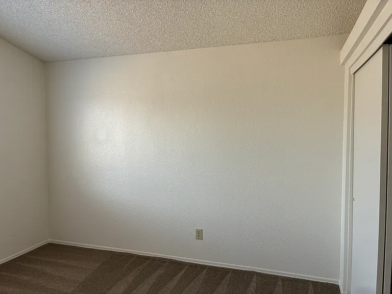 8208 W Columbine Dr — Photo 22