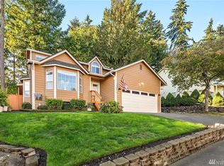 931 NE Winston Dr, Bremerton, WA 98311