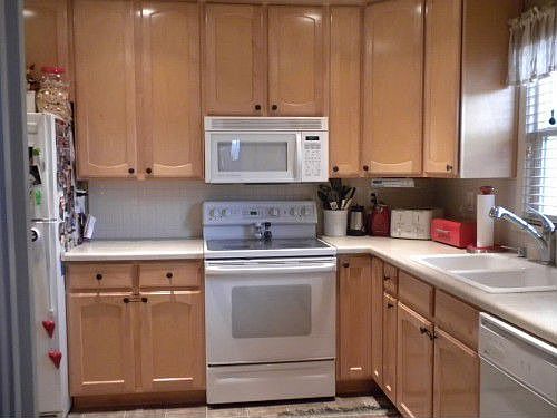 5th image of 521 E Vine St