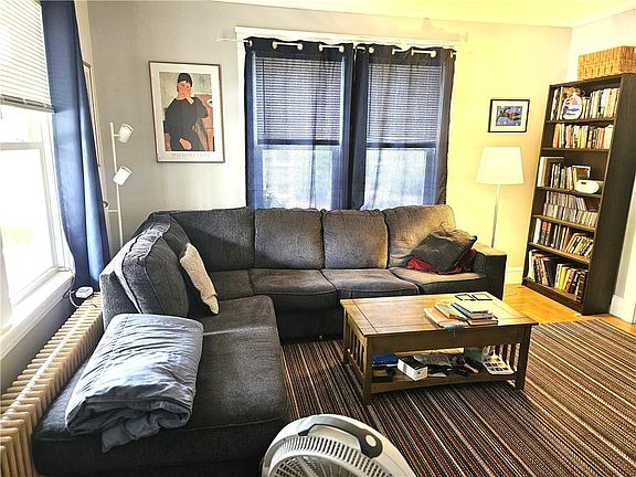 3rd image of 50-52 Oakland Ave