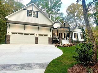 1360 Geneva Albright Rd, Graham, NC 27253