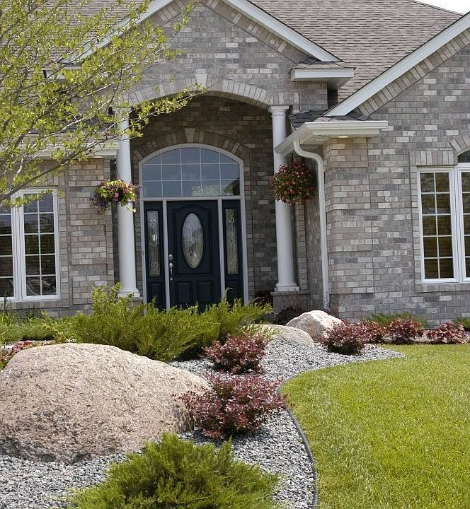 1st image of 1360 Grace Dr