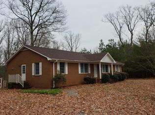 11591 County Line Rd, Charlotte Court House, VA 23923