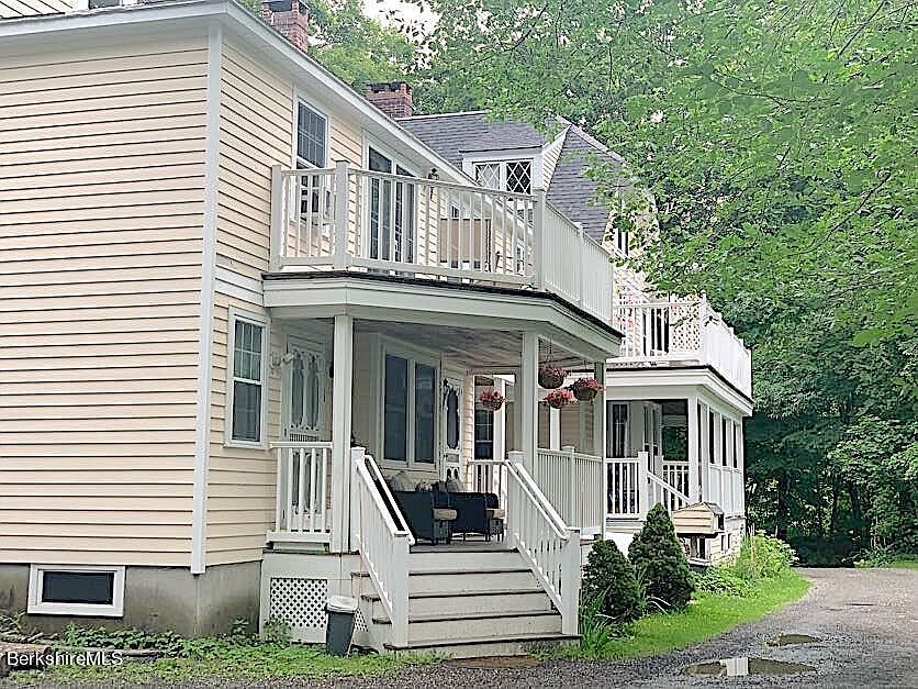 26 Old Stockbridge Rd APT 4, Lenox, MA 01240 Zillow