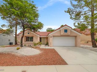 2430 Sungold Dr, Las Vegas, NV 89134