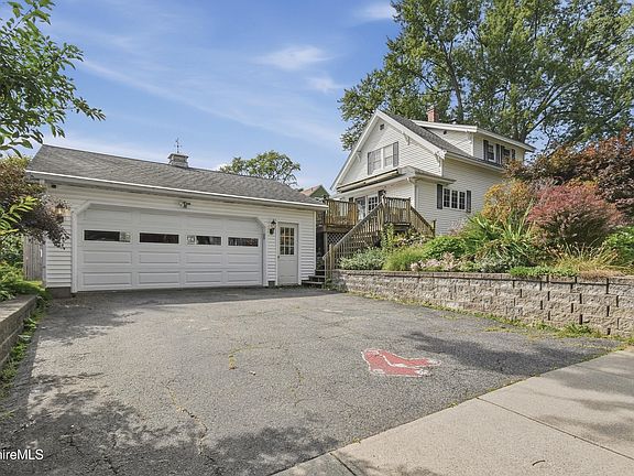 4th image of 232 Dalton Ave