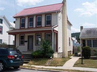 103 W Butler St, Mount Holly Springs, PA 17065
