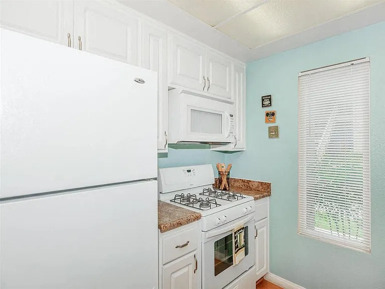 Briarwood Apartments — Photo 67