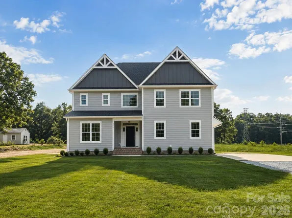 814 N Rocky River Rd #8, Monroe, NC 28110