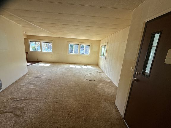 4th image of 4915 Swegle Rd NE Unit 35