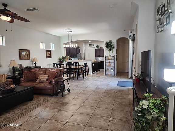 3rd image of 799 W VILLAGE Parkway