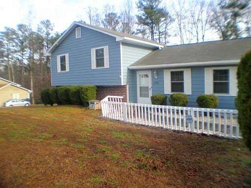 2nd image of 1008 Wayne Dr