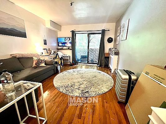 3rd image of 432 E 88th St #212